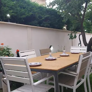 maison-en-rez-de-chausseejardin-tres-bien-situee.fr-provencehotel.com/